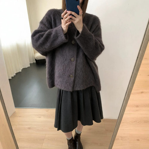 山羊绒桑蚕丝羊毛混纺女款呢外套