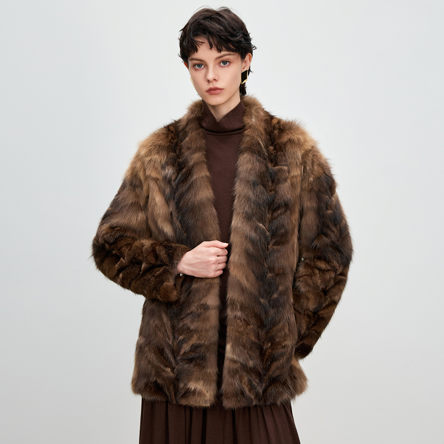 2025年秋冬新款俄罗斯进口黑金紫貂V领貂皮大衣女皮草外套女年轻