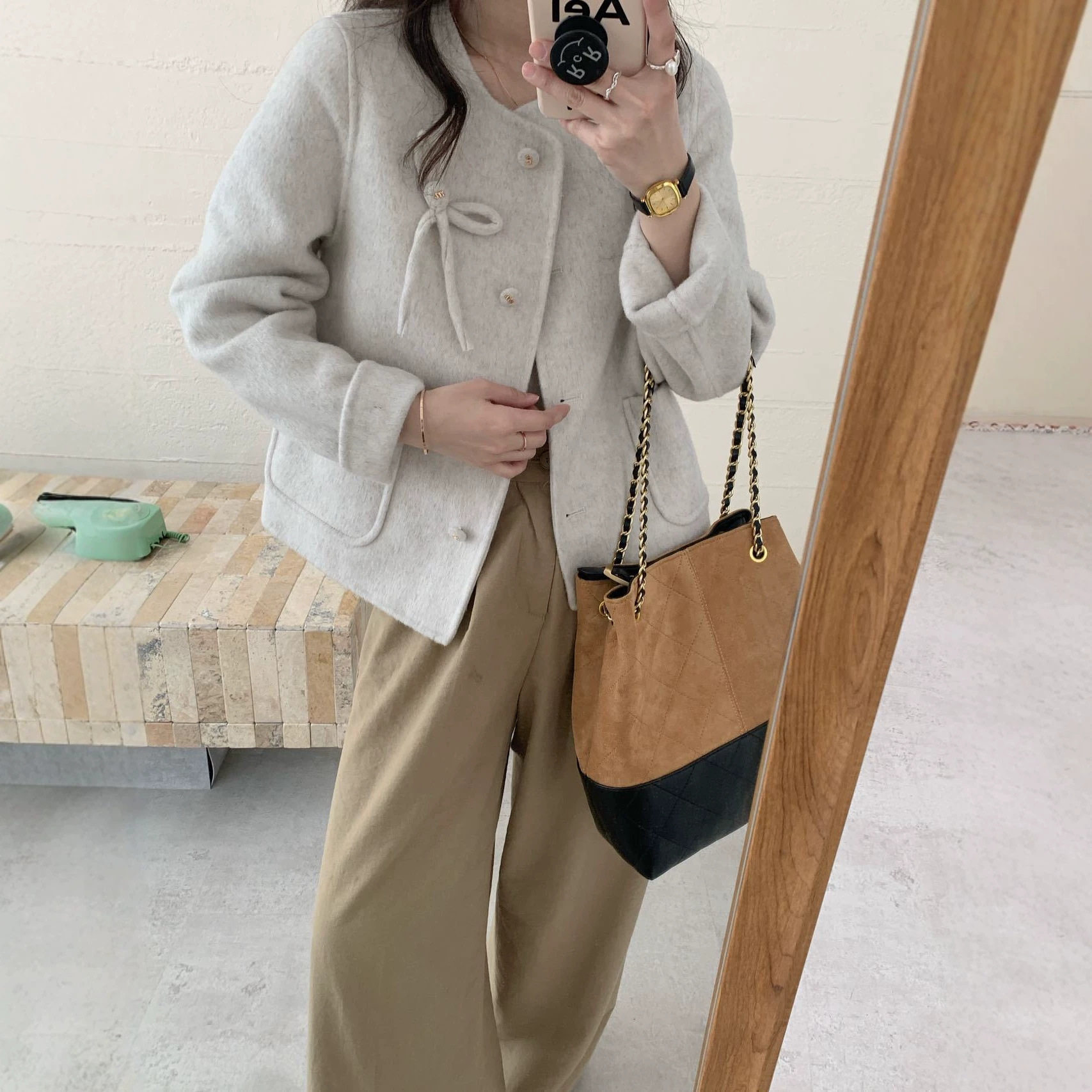 圆领蝴蝶结装饰单排多扣大口袋长袖双面羊毛显瘦毛呢大衣开衫女新