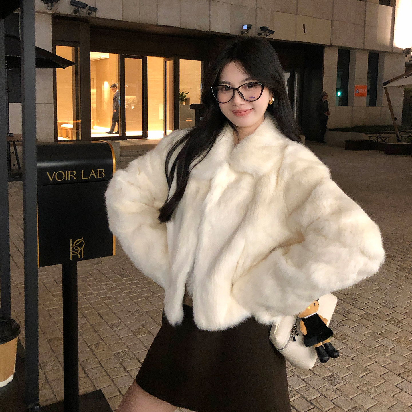 翻领兔毛短款显瘦皮草外套女
