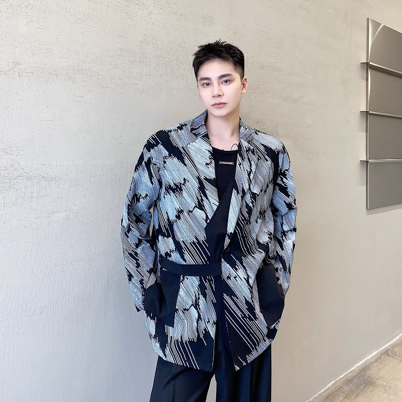 潮流分解结构设计几何不规则印花单层男西服个性暗黑衬衣3790P105，男装西服，电商A246