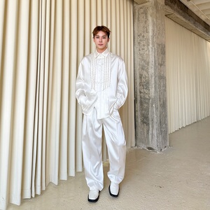 春季轻奢王子锦缎翻领手工钉珠长袖男女衬衣2660P125150图片