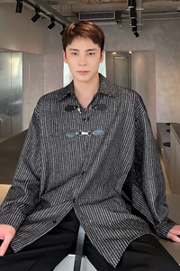 金属皮袢设计暗黑翻领长袖男衬衣亮丝拼接个性发型师衬衫2471P95图片