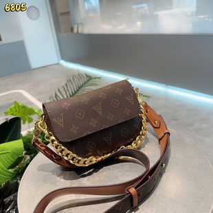 凯诗米娜女包秋季新款豆腐包女简单小方包百搭斜挎包