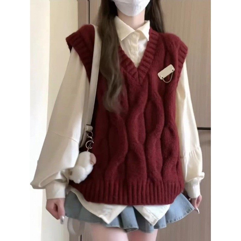 学院风红色慵懒复古衬衫叠穿马甲两件套初秋v领宽松无袖针织背心,女装/女士精品,马夹,淘宝优惠券,粉丝福利购,淘宝优惠卷