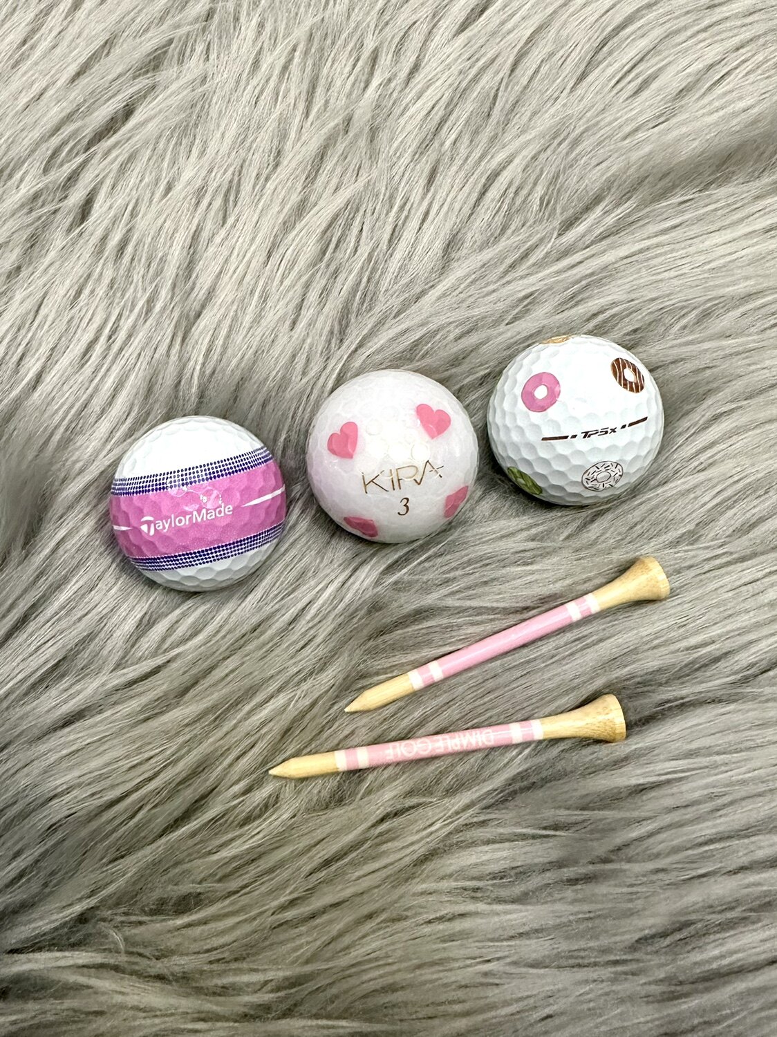 现货泰勒梅Taylormade甜甜圈 vs 爱心钻石限量版高尔夫球全新新球