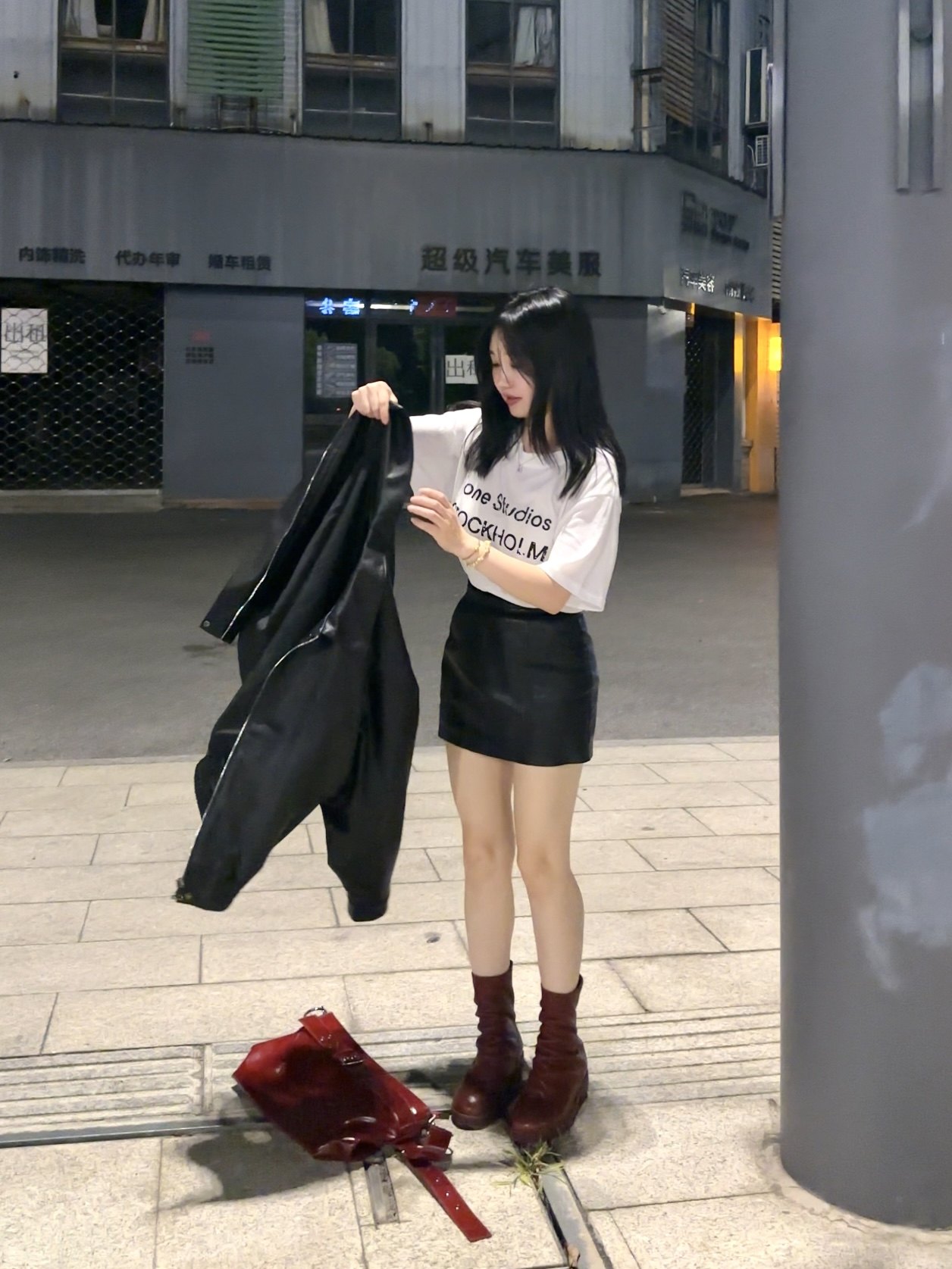 HOEOYEAN唤翼小个子定制港风气质口袋皮裙防走光半身裙拉链短裙女