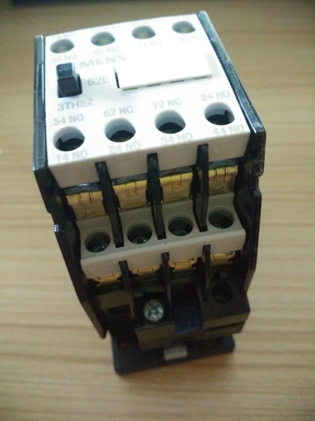 线切割机床配件西门子交流接触器中间继电器220V/62E/53E原装正品