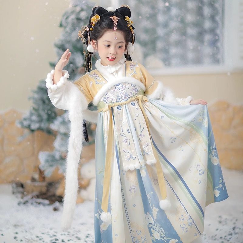 汉服女童拜年服喜庆过年公主风服装儿童国风唐装秋冬加绒斗篷童装,童装/婴儿装/亲子装,汉服,淘宝优惠券,粉丝福利购,淘宝优惠卷