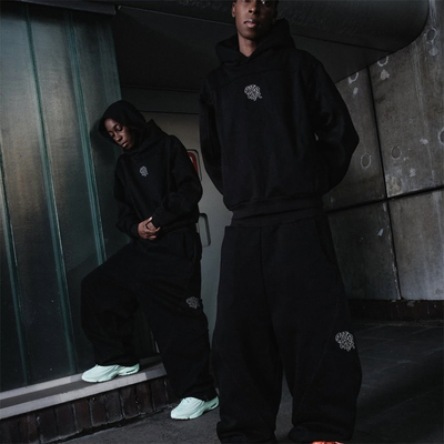 Mertra新款连帽卫衣休闲运动