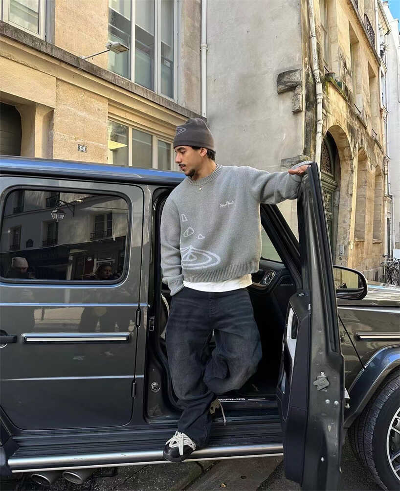 圆领时尚秋款羊绒衫BrokenPlanet