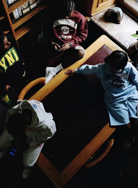 SYNA 秋季新款街头嘻哈男女字母印花卫衣宽松休闲百搭黄色长袖T恤