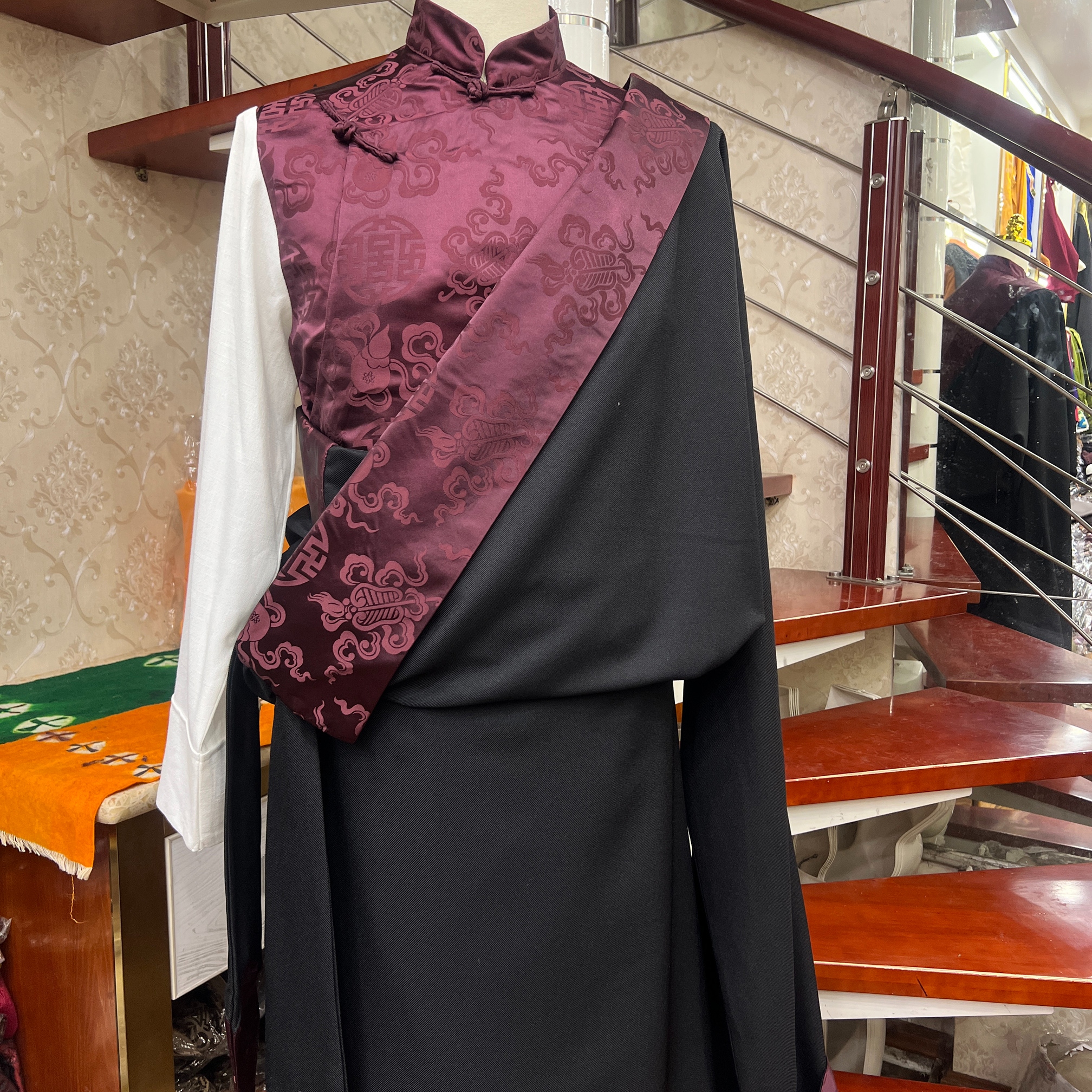 男士康巴藏装藏袍套装马甲衬衣