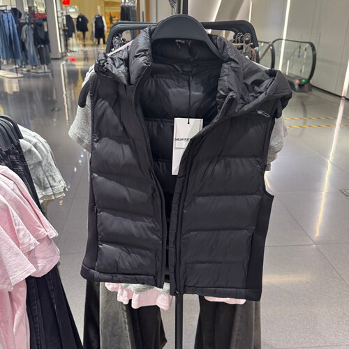 ZARluvip查罗连帽马甲棉衣外套女