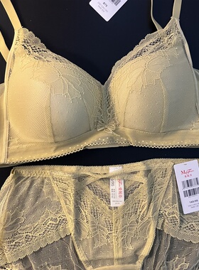 曼75B 超强聚拢上薄下厚无钢圈舒适有型调整20812362套装