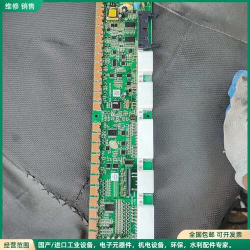 可维修日立电梯全新B3板 SCLB3-V40