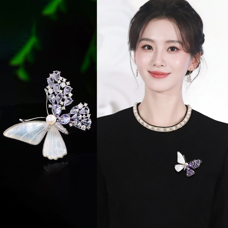 气质珍珠款蝴蝶胸针女西装大衣奢华高档大气别针新款小众精致配饰,饰品/流行首饰/时尚饰品新,胸针,淘宝优惠券,粉丝福利购,淘宝优惠卷