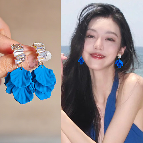 轻奢克莱因蓝花瓣耳环