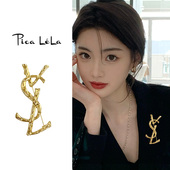 创意字母金色胸针女独特设计感小众大衣高档奢华气质法式 毛衣别针