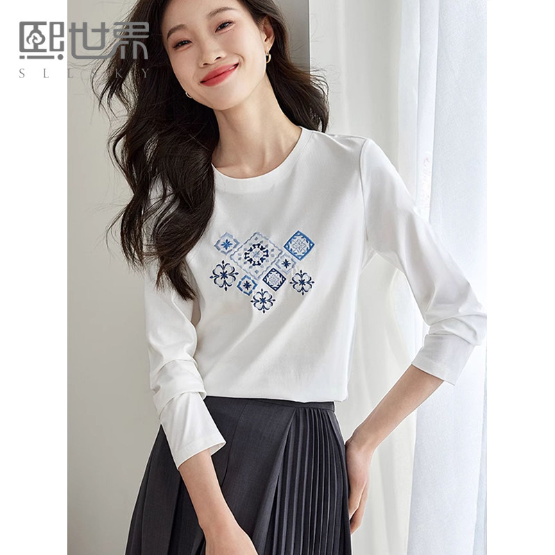 熙世界民族国风刺绣T恤女长袖2024春新款圆领时尚洋气打底衫上衣