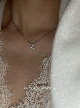 安小柏 巨美~璀璨莫桑石四芒星人鱼之泪通体s925纯银锁骨链女项链