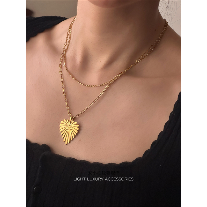 安小柏◆欧美风叠戴树叶项链毛衣链百搭金色扁豆豆女时髦ins款