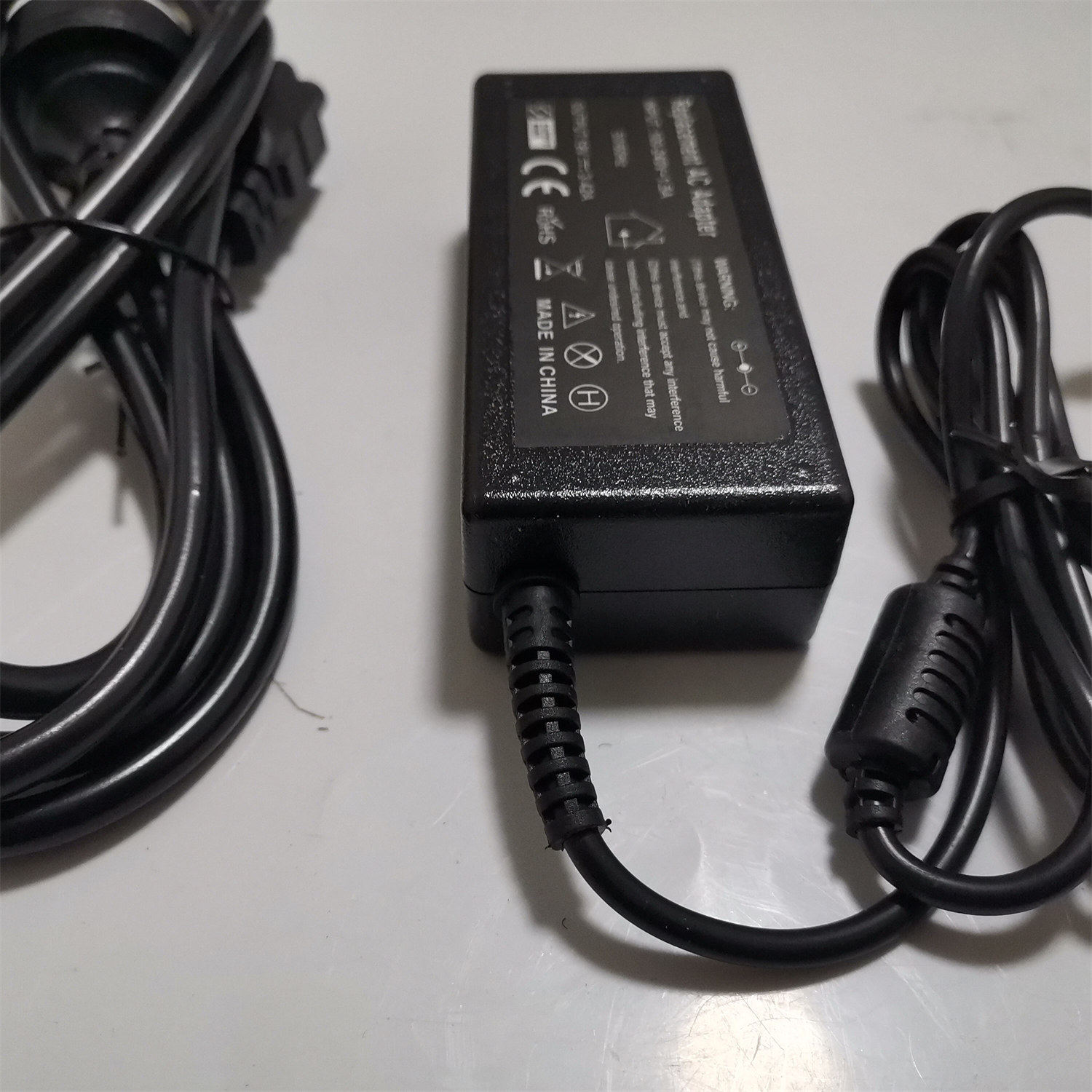 华硕K450V K450C K555L X55 X402C笔记本电脑充电源适配器线