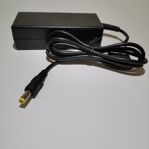 Acer宏基AS220HQL G196WL S190WL19V2.1A\1.58A液晶显示器电源线