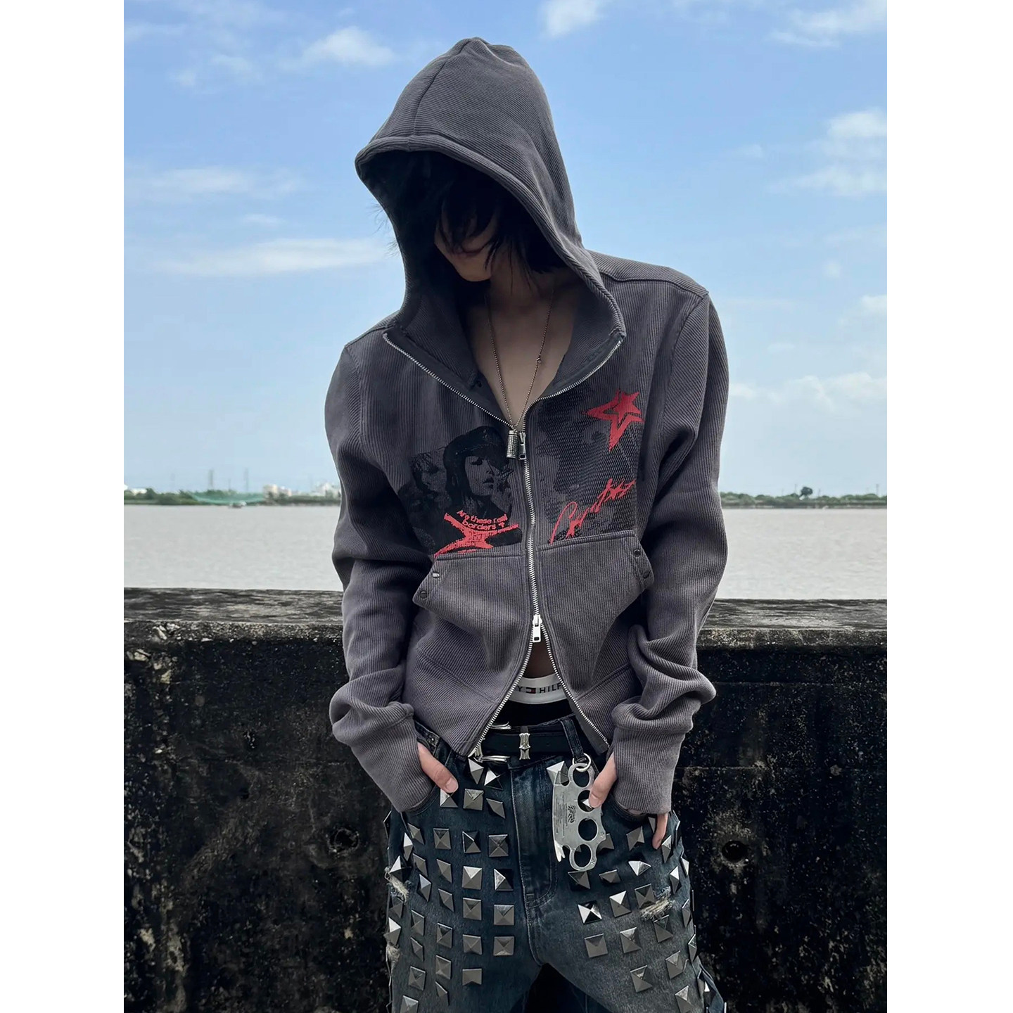 街头哥特亚文化连帽卫衣开衫男女秋季美式人像印花铆钉设计感外套