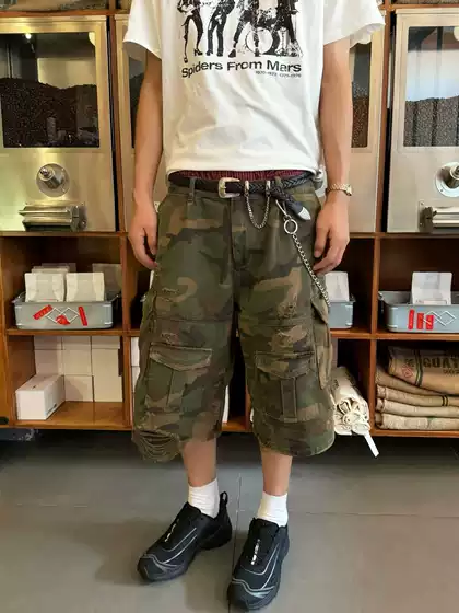 Distressed Vintage Camouflage Cargo Shorts for Men and Women, Summer Streetwear American Hip-Hop Ripped Wide-Leg Denim Capri Pants