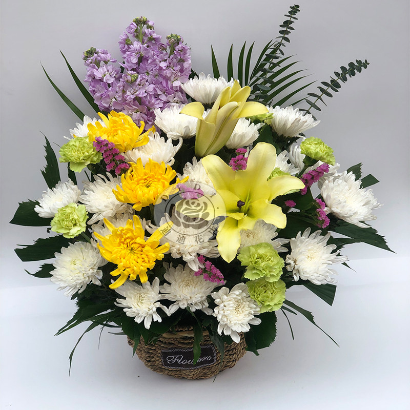 清明节花篮扫墓祭奠哀思墓碑前下葬北京鲜花同城速递白菊黄百合