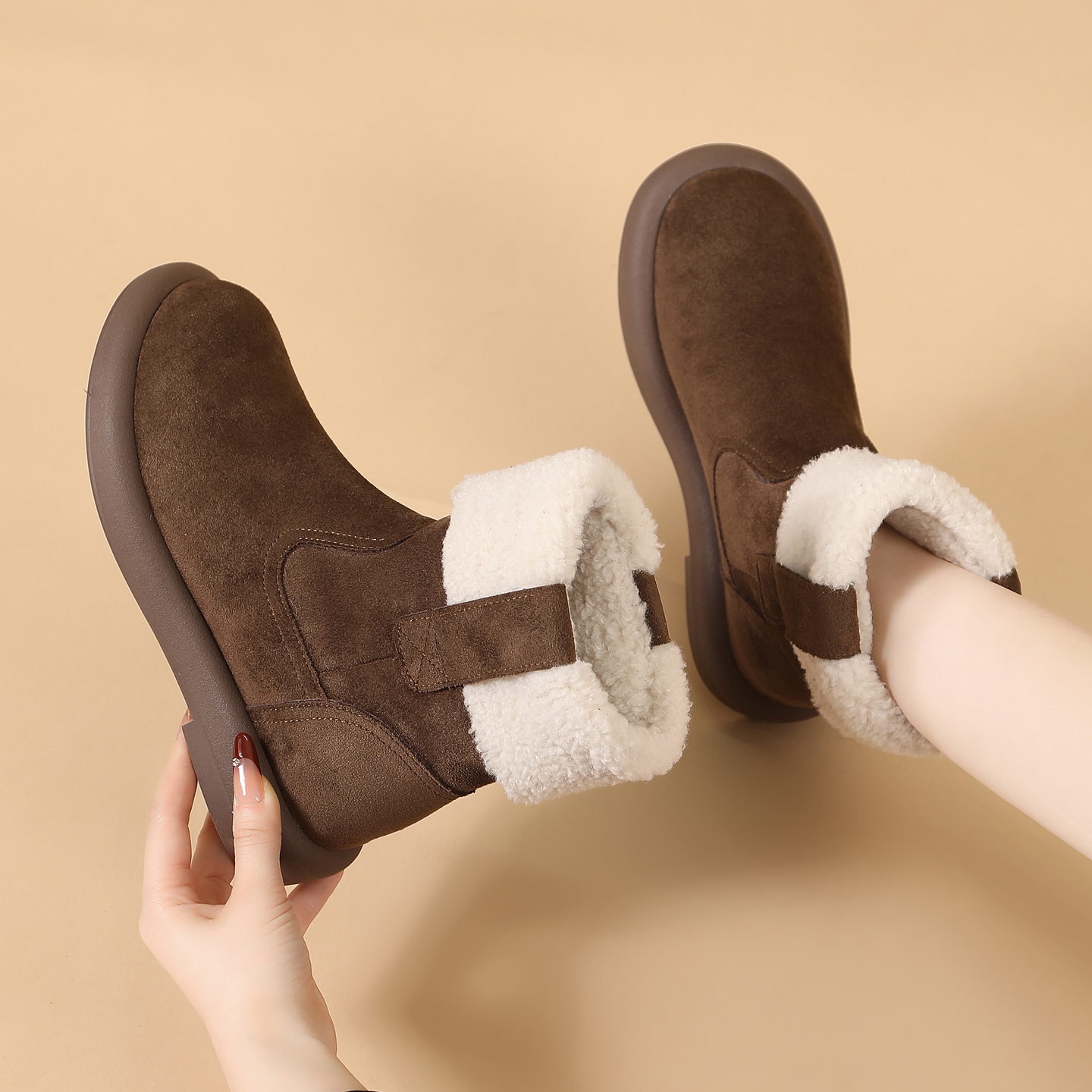 翻边毛绒雪地靴冬季保暖软底大码