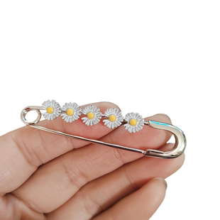 新品PMO权志龙同款雏菊别针GD同款胸针应援周边小众时尚生日礼物