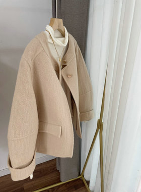 86183领子一粒扣别致设计短大衣 双面绒羊毛呢外套女2022秋冬新款