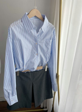 L97157设计感竖条纹蓝色衬衫 腰部可调节上衣女2025春新款