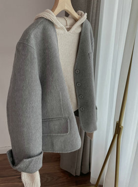 9125篙芨灰手工缝制双面绒羊毛呢大衣 短款v领西装外套女