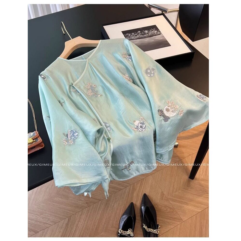新中式盘扣显白秋季女衬衫
