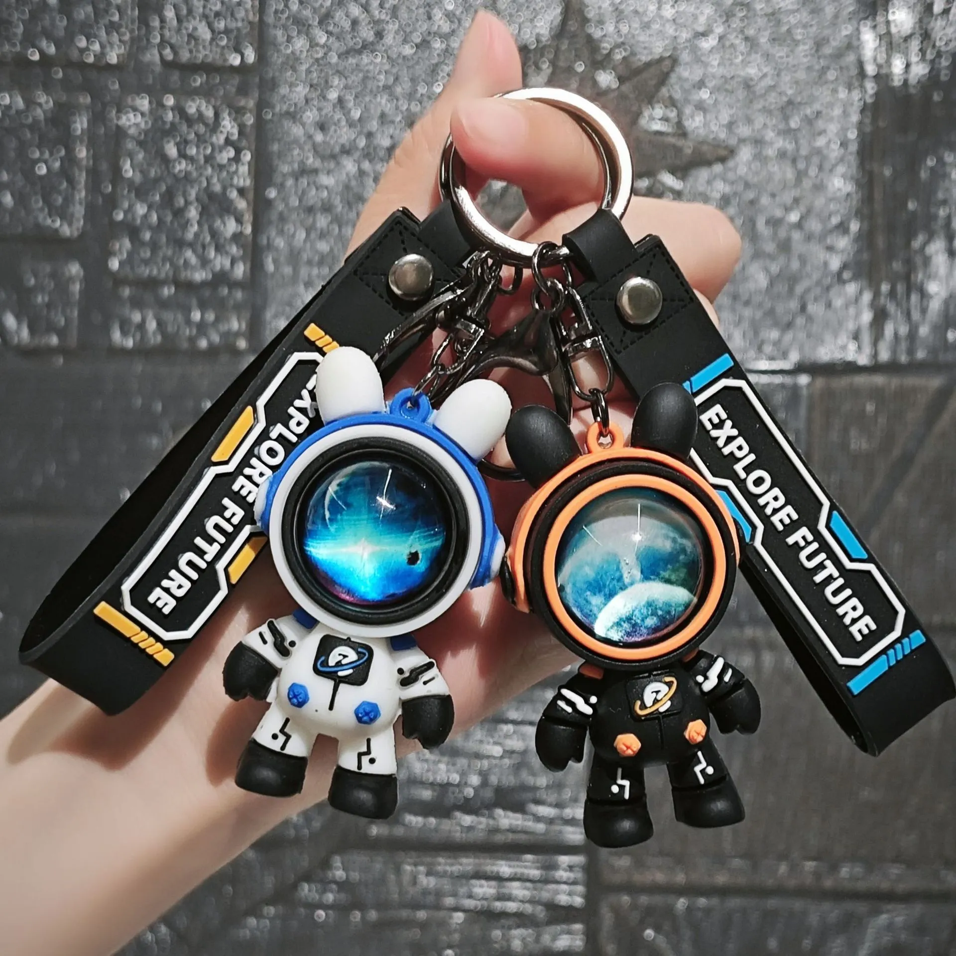 小熊閃電熊新款鑰匙扣