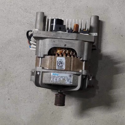 小天鹅美的滚筒变频洗衣机电