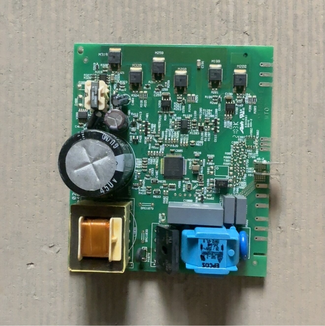 适用松下西门子冰箱EEI100E13DCHA TKD100E MIBE1WN 压缩机变频板图片