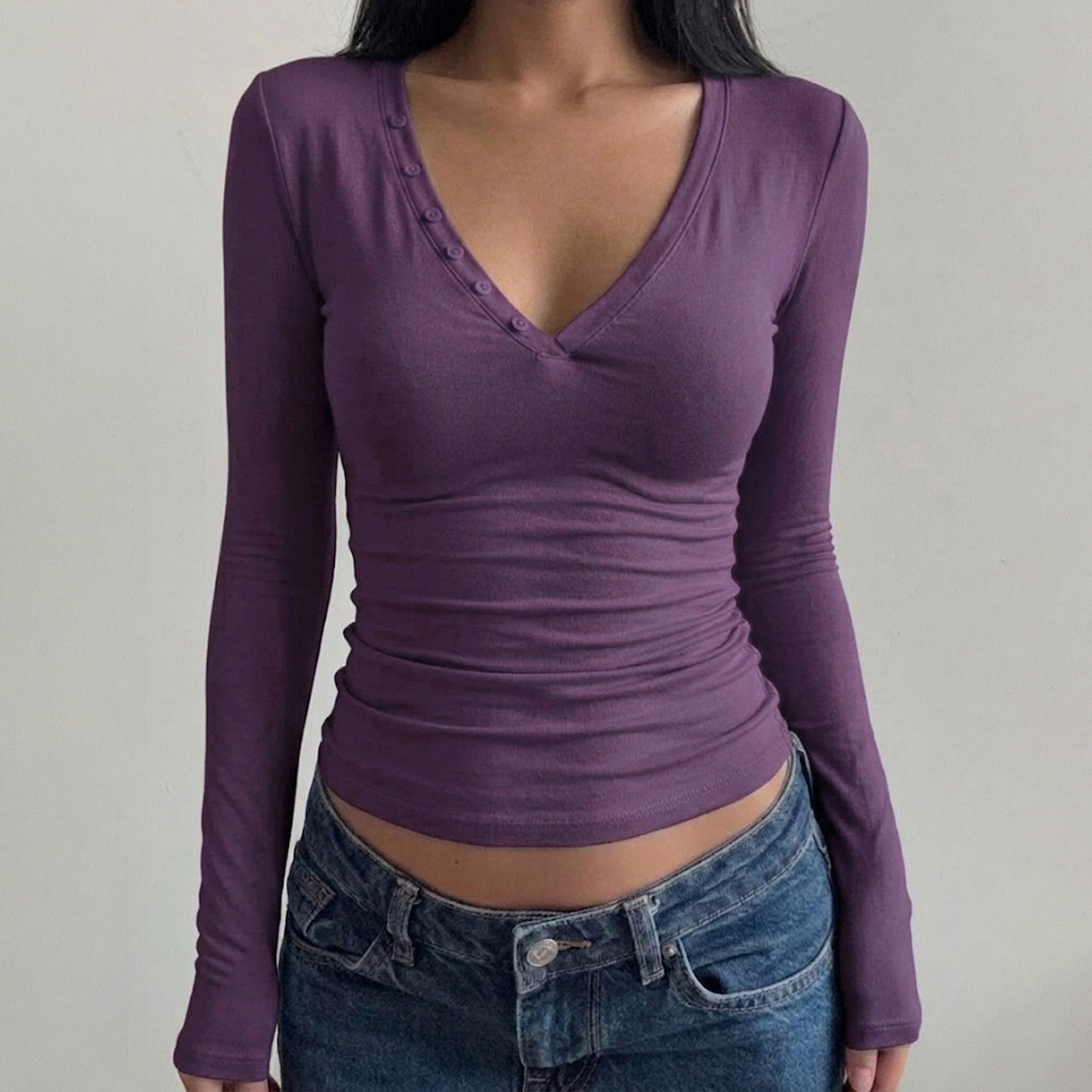 H家欧美女装 简约ins风深V领纯色长袖T恤女 百搭修身显瘦针织上衣