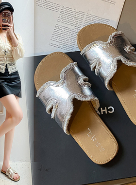 软底勃肯拖鞋女2026夏季新款外穿平底一字拖百搭配裙子时尚凉拖鞋