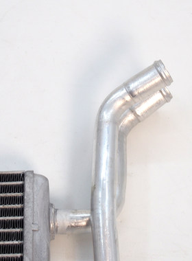 适用于哈佛H3暖风水箱CUV