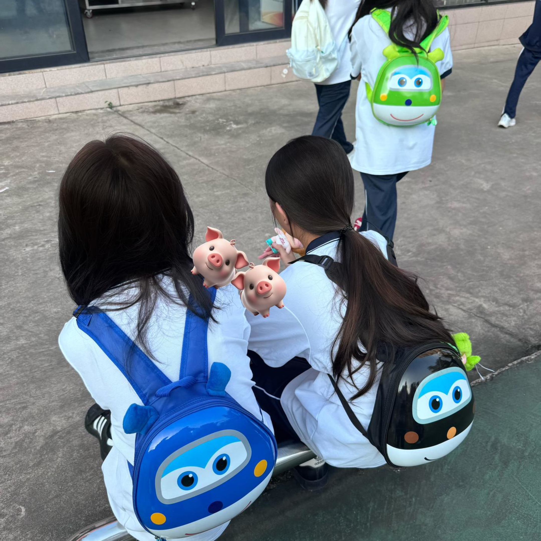 旅游大学生背女可爱小飞侠书包