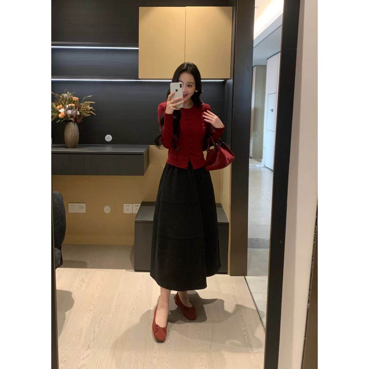 XINYI【韩女千金】冬季纽扣针织开衫+高腰花苞半身裙显瘦套装女,女装/女士精品,时尚套装,淘宝优惠券,粉丝福利购,淘宝优惠卷