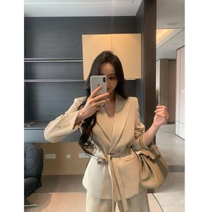 西装 春季 外套 吊带 气质三件套X625A00876 XINYI 长裤 静奢山茶