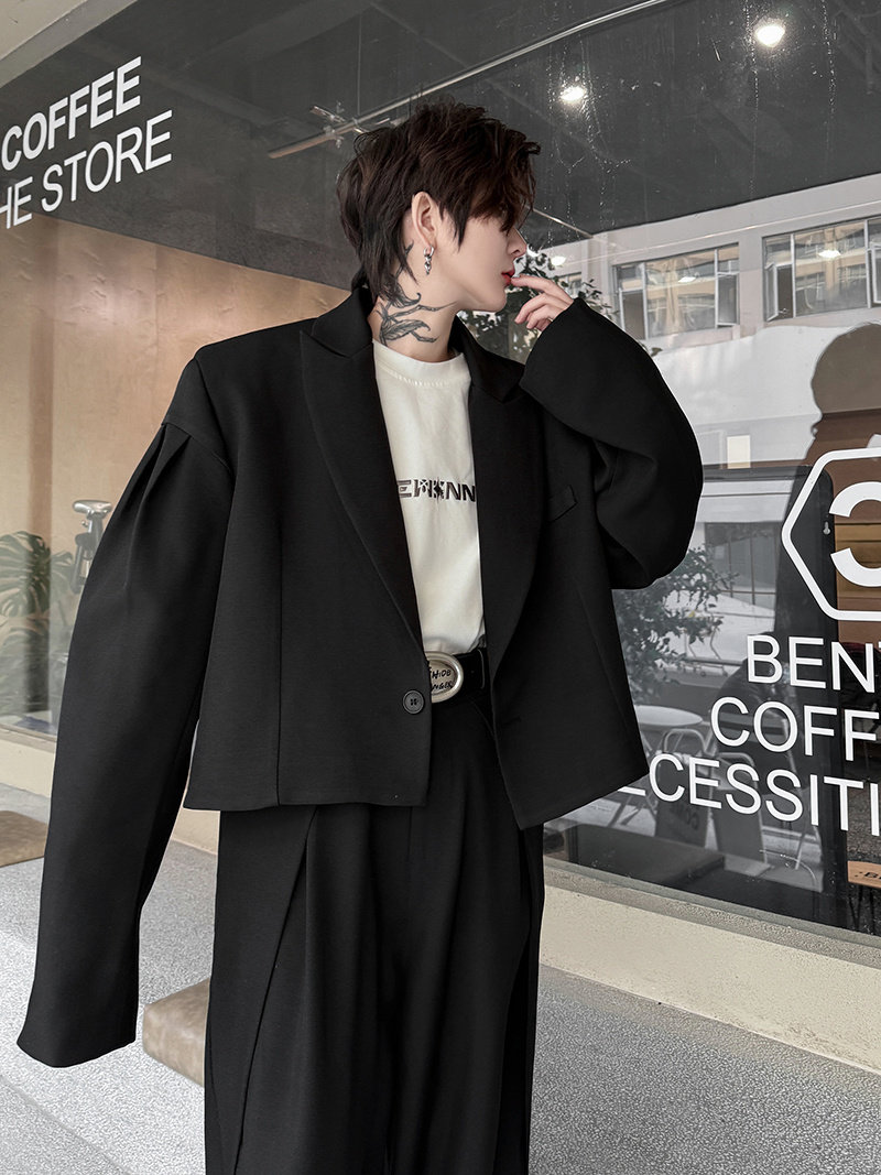 春装暗黑风复古黑色短款西装男垫肩上衣痞帅高级感西服外套发型师