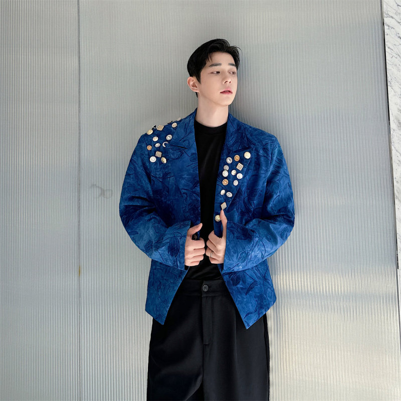 春季复古时髦个性多纽扣设计感走秀款小众短款西服外套男演出舞台