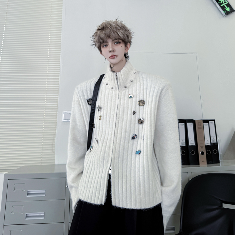 冬季秀款高级感徽章装饰设计感针织开衫毛衣外套立领加厚香风外套