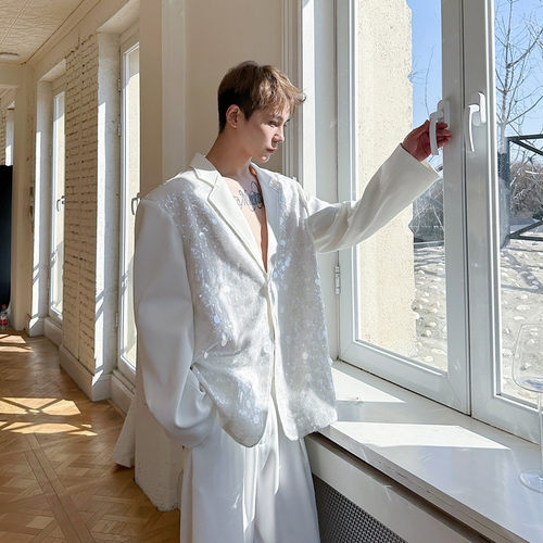 春装时髦亮片设计感轰趴西服外套个性舞台装礼服上衣高级感时尚潮